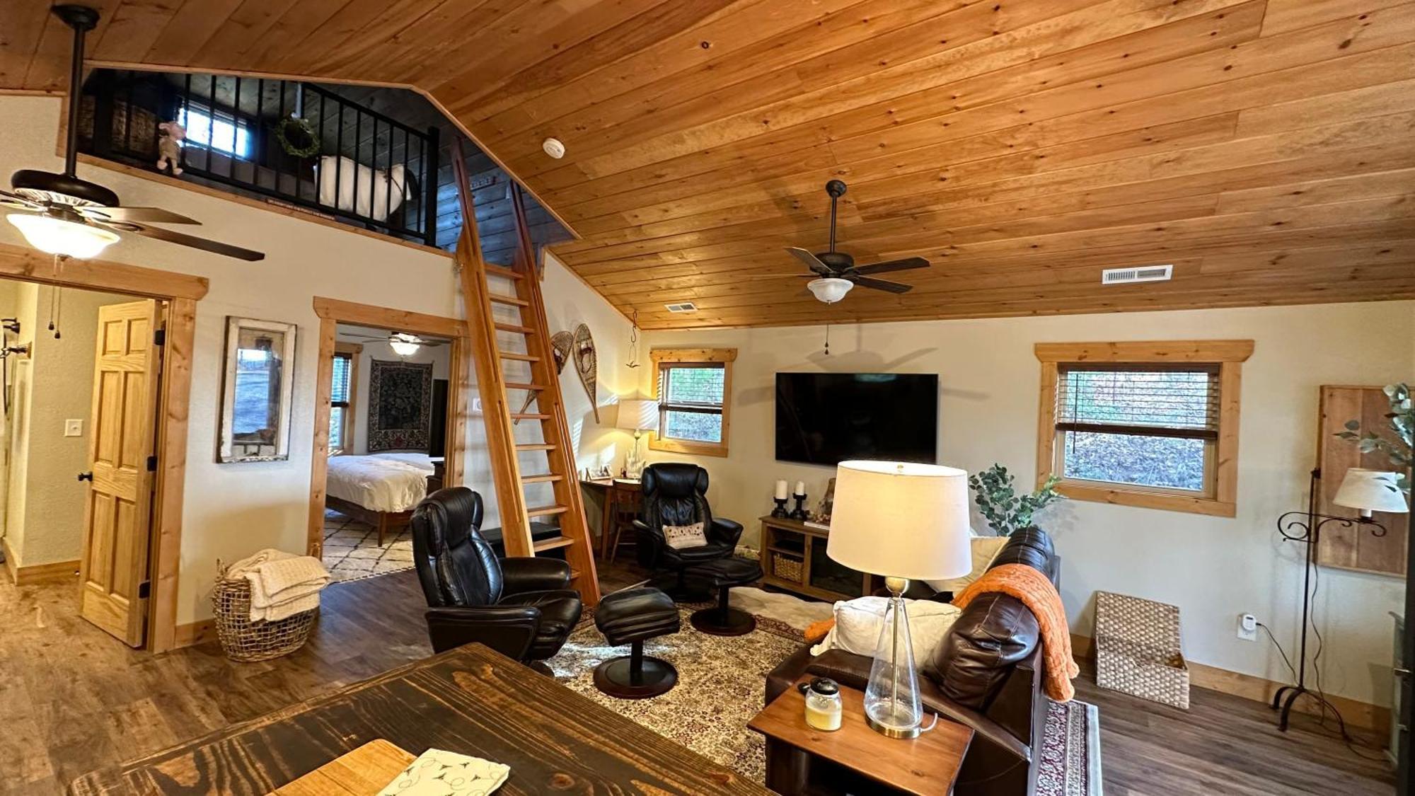 Appalachian Mountain Cabin-Updated-Private-Rafting On Ocoee River-Hiking-Waterfalls-Wifi-Pets Ok 머피 외부 사진